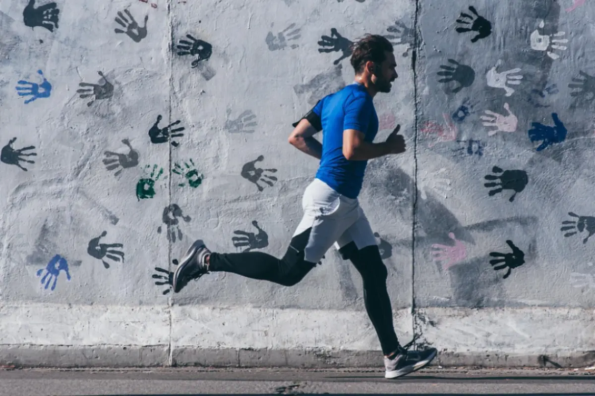 Uomo che corre